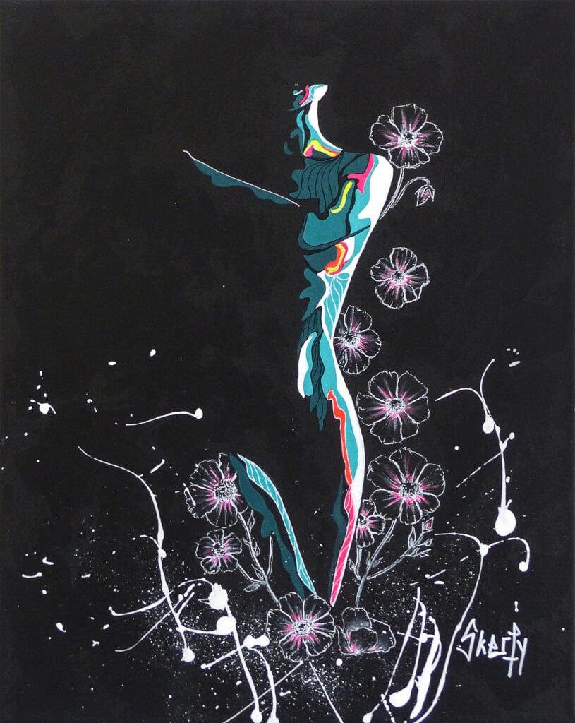 Peinture abstraite d'un corps de femme de face, silhouette devinée en formes fluides turquoise et blanches, comme issue des fleurs dessinées au trait blanc qui l'entourent, sur fond noir